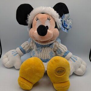 Minnie Mouse Winter/Christmas Plush Doll with Snowflake Sweater Disney Exclusive